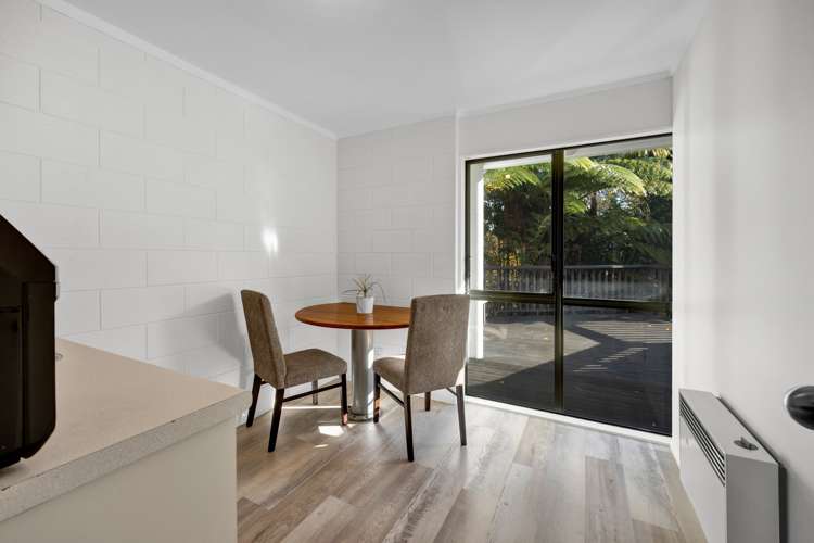 84 Dorset Avenue Lynmouth_25