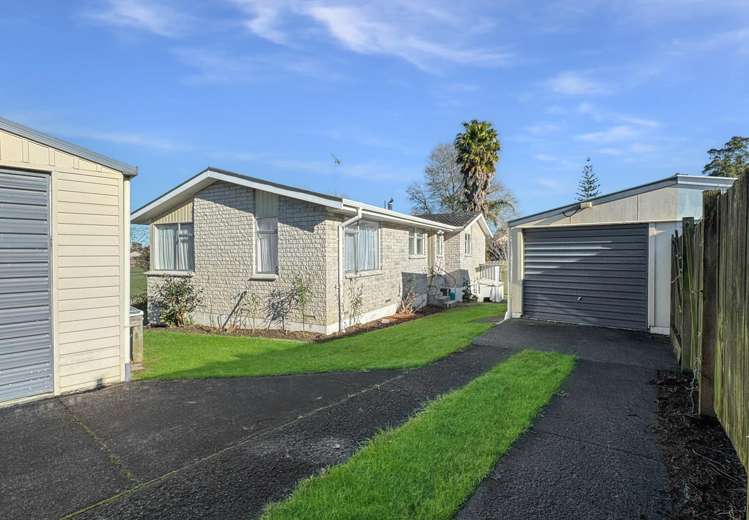 2 Meadows Lane Huntly_13
