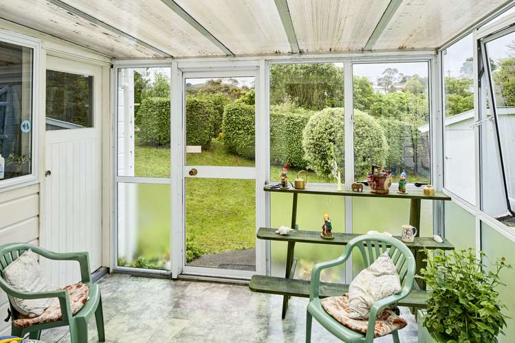 23 Ronald Woolf Place Churton Park_8