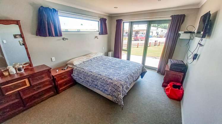 5 McFeely Street Tuatapere_9