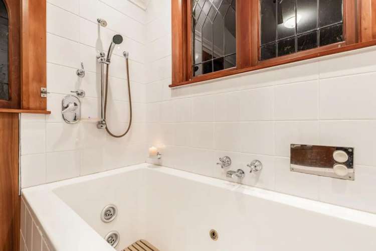 209 Victoria Avenue 2138_7