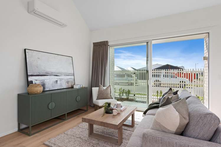 1 and 3 Shrubbery Lane Rolleston_5