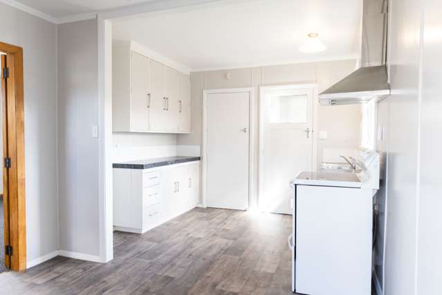 22 Pharazyn Street Feilding_3