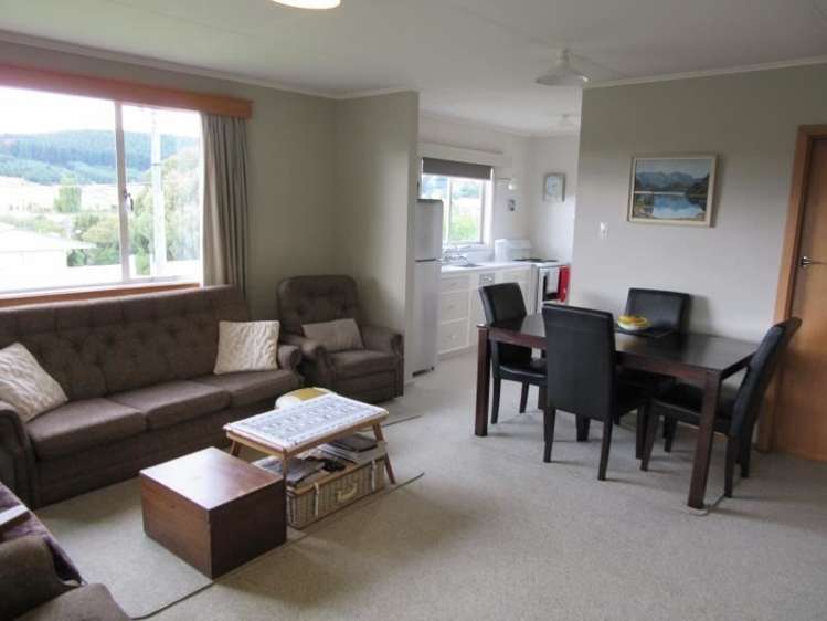 65 Beech Street Wanaka_2