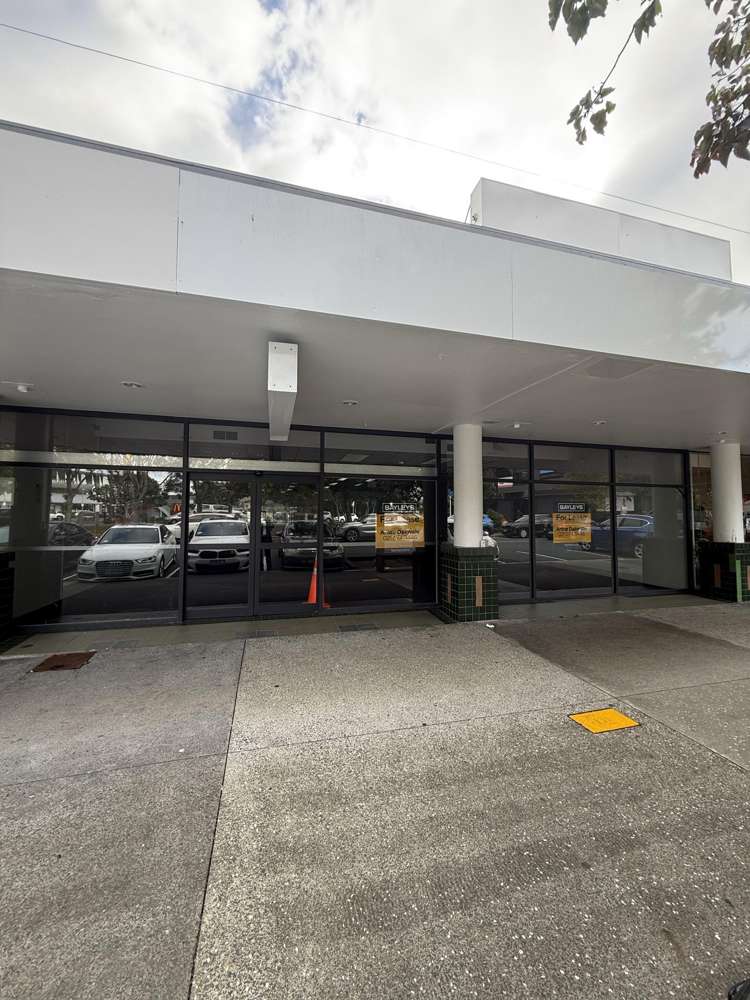 26 Delta Avenue_0