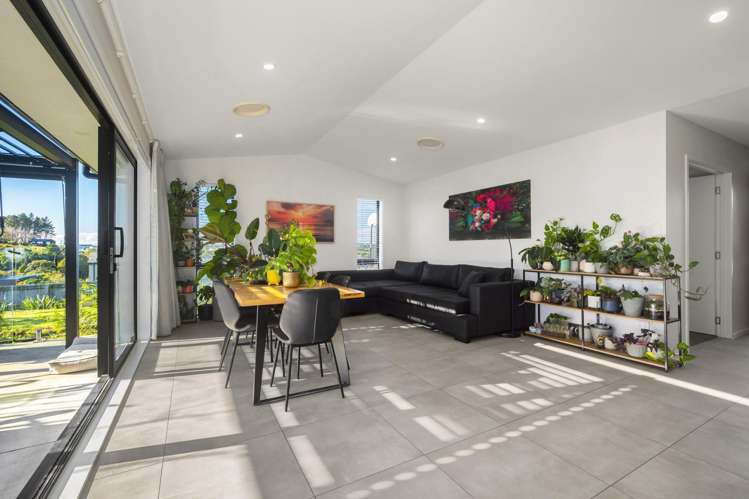5 Laguna Place_5