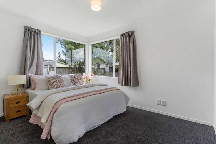 27 Yearsley Place Manurewa_8