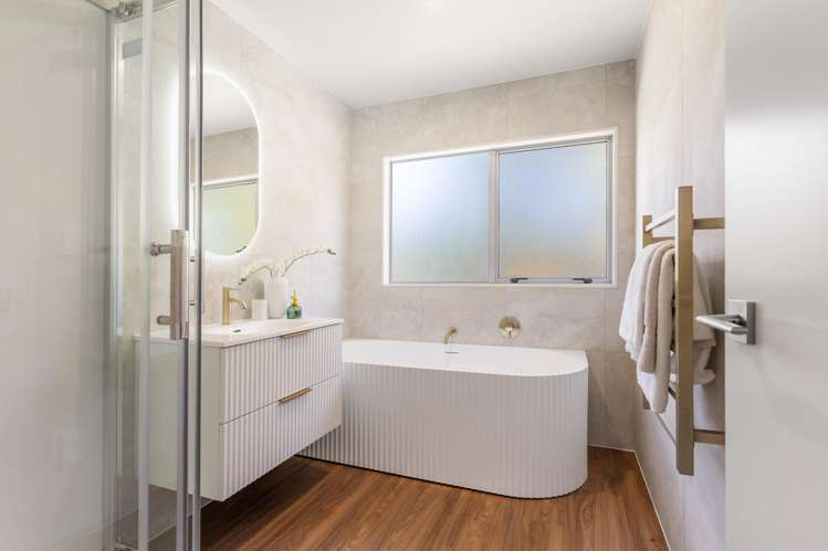 2/9 Mira Place Windsor Park_7