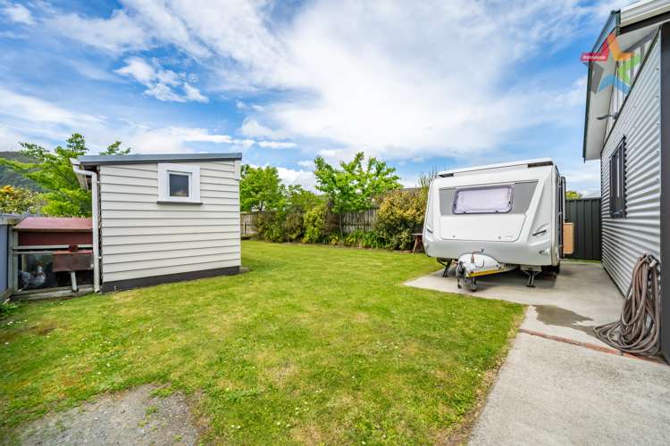 40 Awamutu Grove Waiwhetu_24