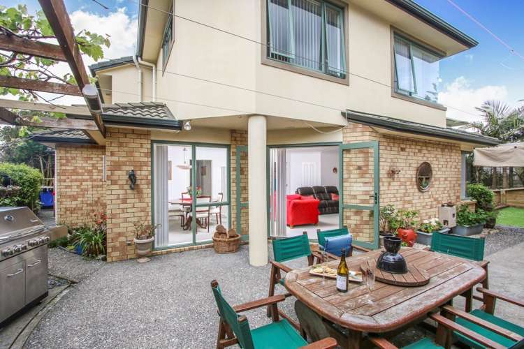 2/11 The Rosebowl Sunnyhills_23