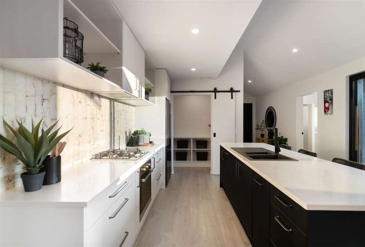 11 Torridon Court Jacks Point_8