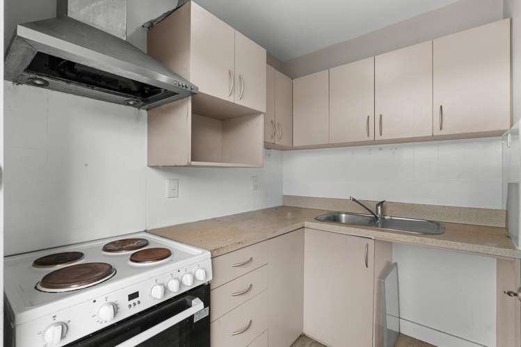 8 Ballantyne Avenue_4