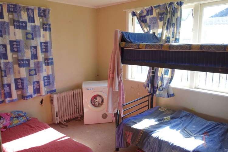 27 Tennyson Road Enderley_9