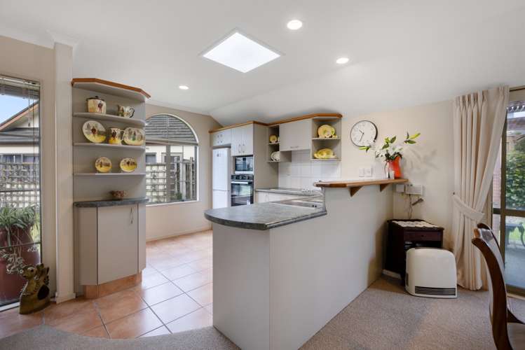 2/200 Papamoa Beach Road Papamoa_5