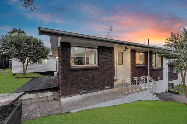 Renovated Brick, Big Yard, HH Compliant, Top L...