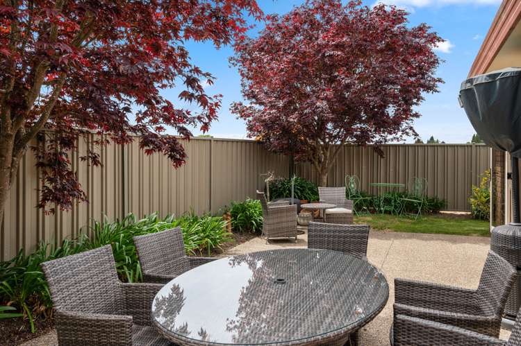 38 Owhatiura Drive Lynmore_6