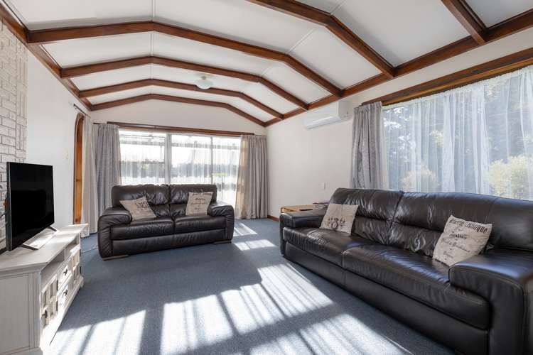 98 Lansdowne Road Richmond_22