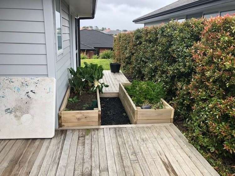 9 Walnut Road Riverhead_12