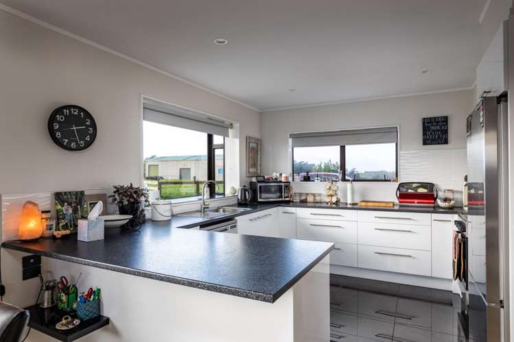 32 Airport Drive Bell Block_9