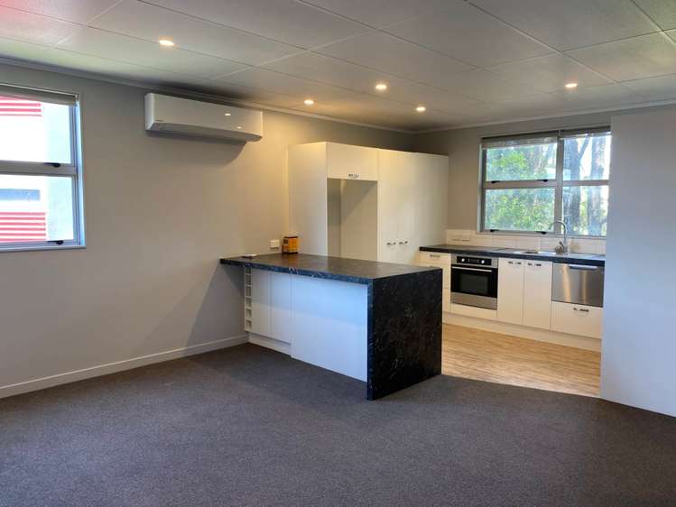 28/203 Kirkbride Road Mangere_4