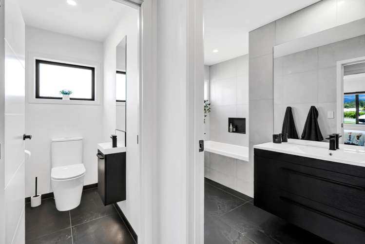 90 Peters Road Egmont Village_25