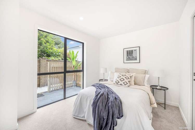2/12 King Edward Avenue Epsom_10