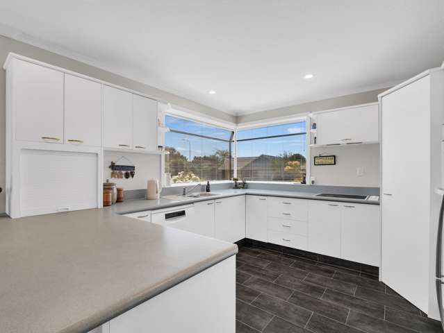 86 Roydon Drive Templeton_2