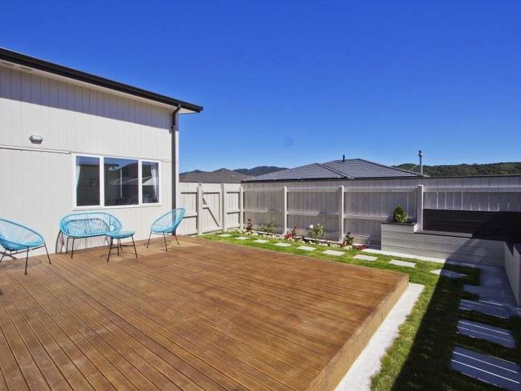 43 Fraser Colman Grove Wainuiomata_17