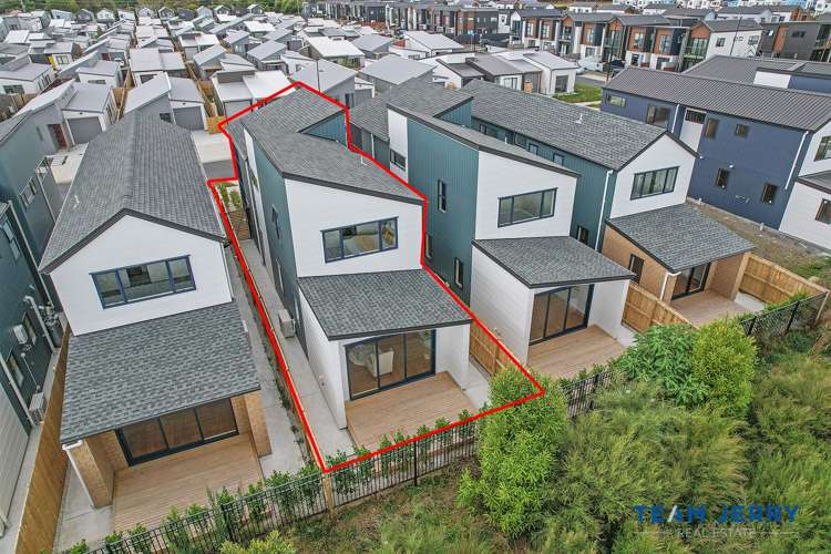 27 John Gray Street Papakura_13