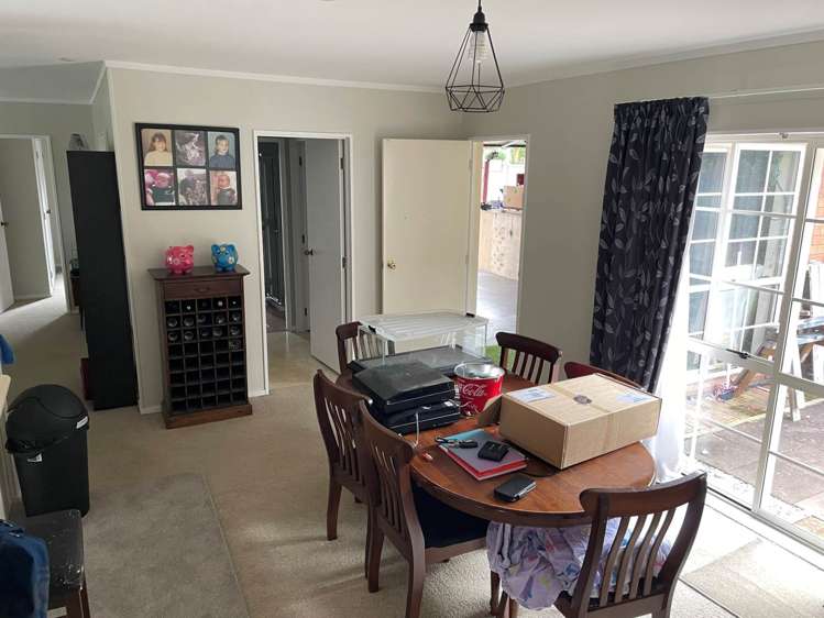 12 Settlers Cove Manurewa_3