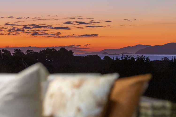 187 Peka Peka Road Peka Peka_1