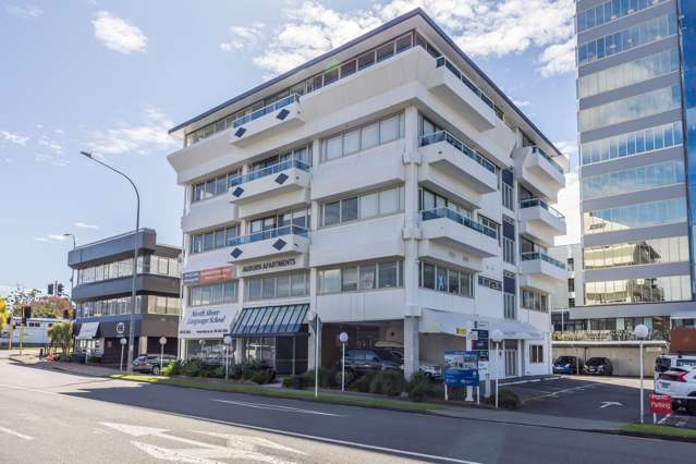 2D/15 Auburn Street Takapuna_1