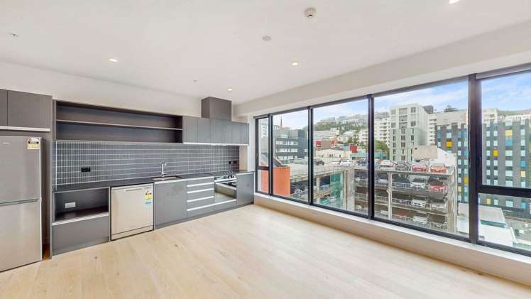 707/120 Victoria Street_0