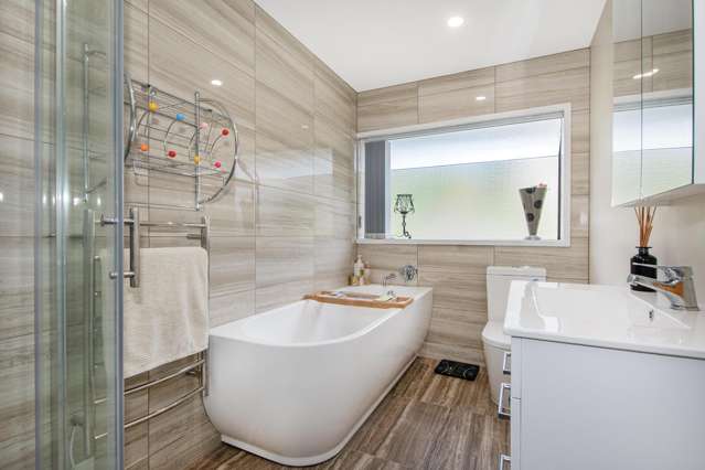 Vendor's Bags Are Packed to Go!