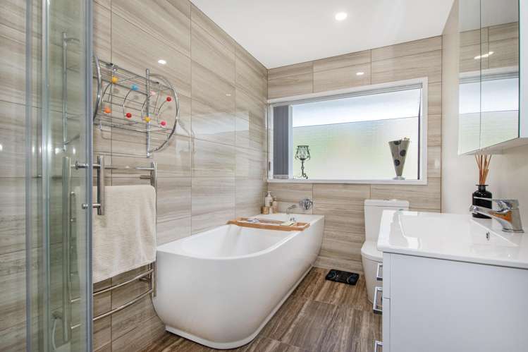 9 Ngahere Drive Horahora_9