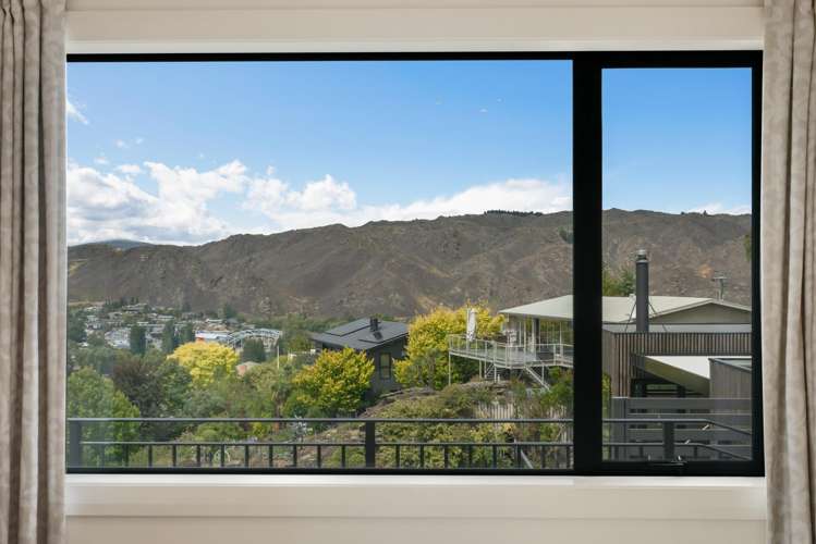 4 Hawkdun Place Bridge Hill_17