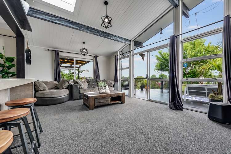 11 Caernarvon Street Dinsdale_19