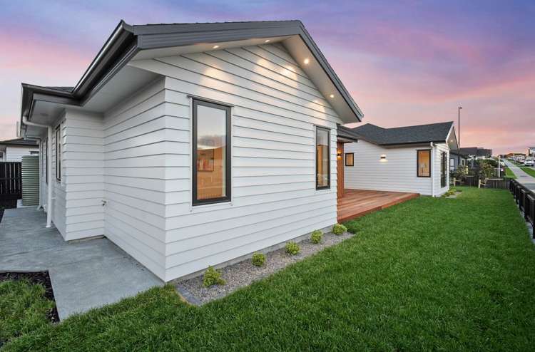 1 Smithson Street Milldale_2