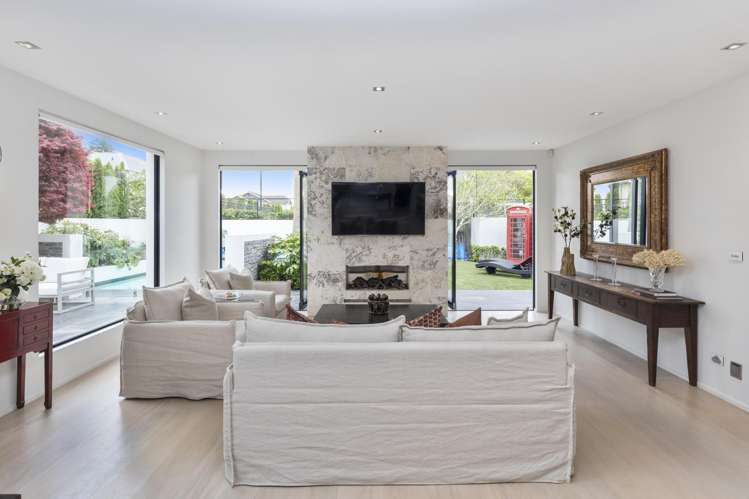 8 Wai-Iti Terrace Burnside_13