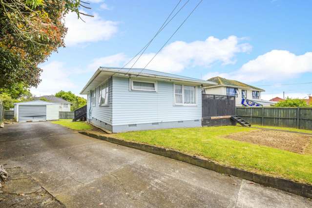 13 Sandra Avenue Otara_1