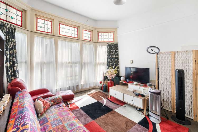 546 Hereford Street_3