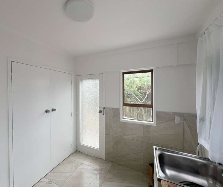 15 Himalaya Crescent Lynfield_13