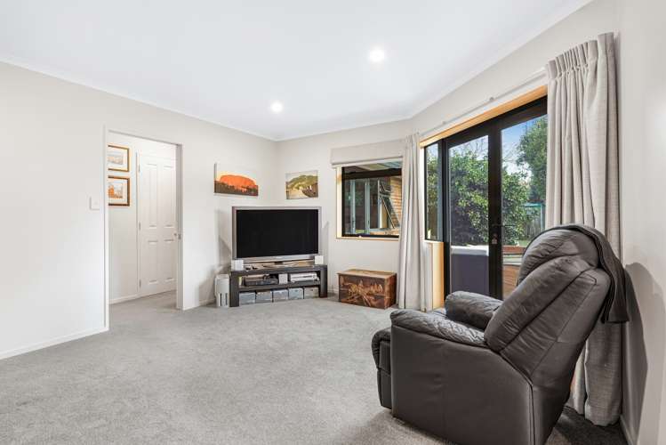 42 Bramley Drive Rototuna_10