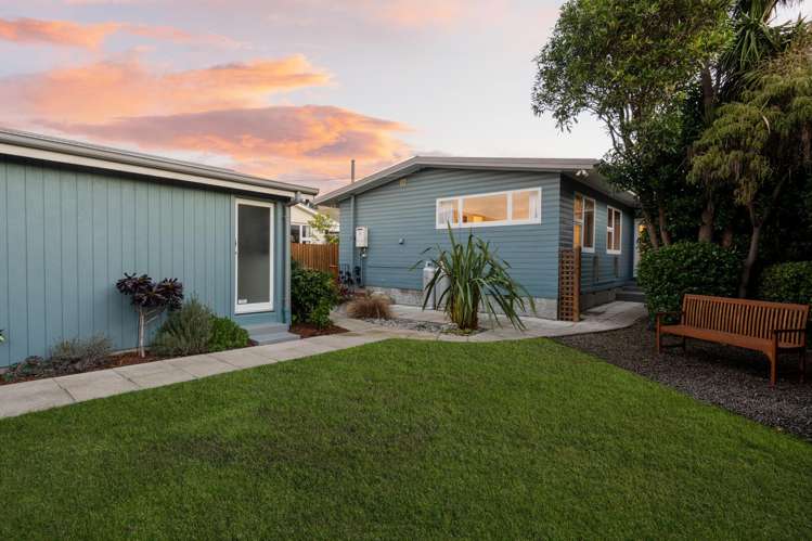 71 Main Road Redcliffs_18