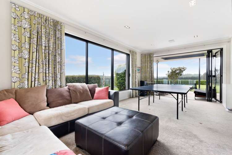 12 Tudor Park Drive Whitford_11