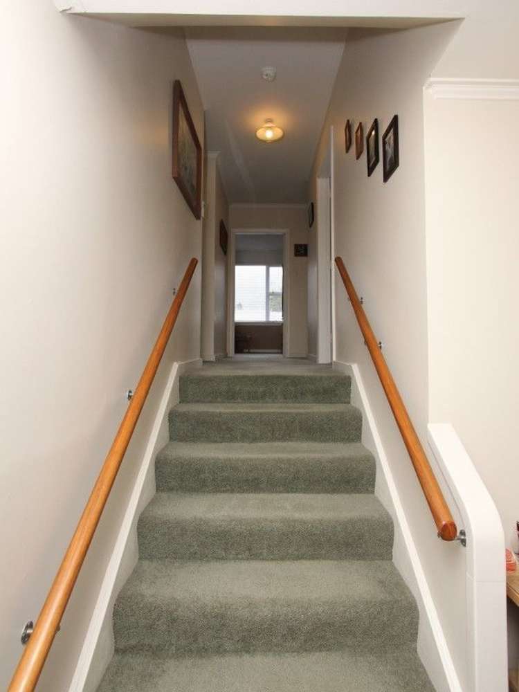 5 Queens Drive Allenton_8