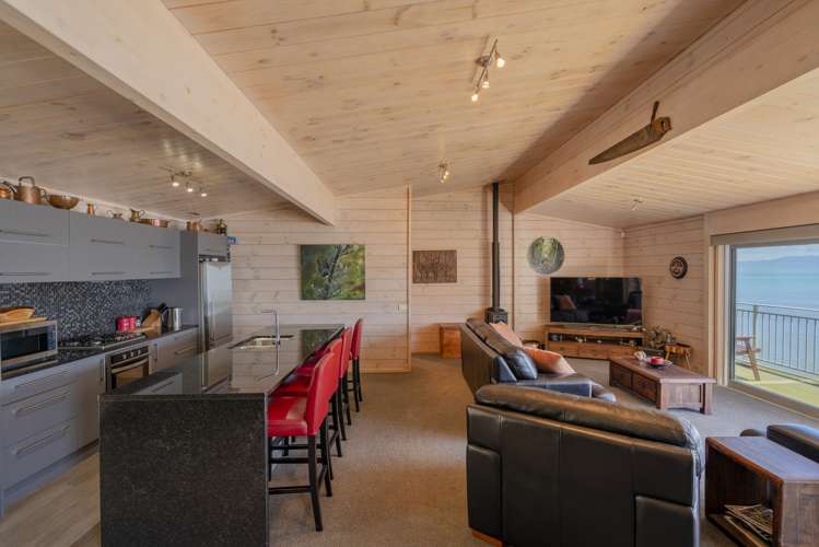 800 Thames Coast Sh25 Road Tapu_7