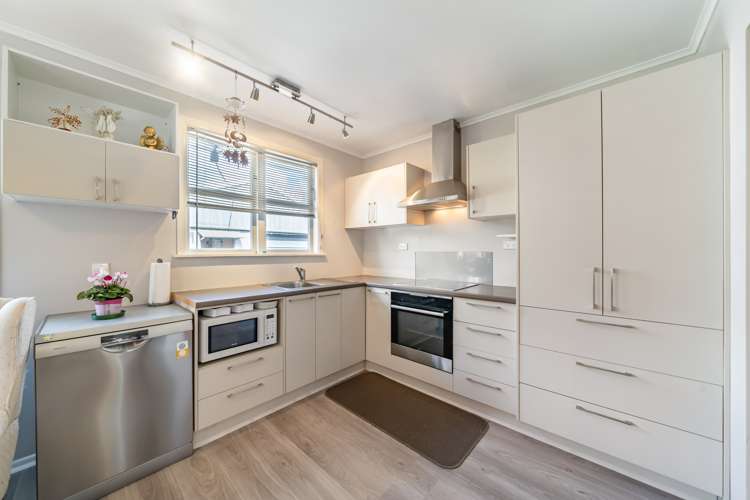 3 Riversdale Road Clouston Park_5