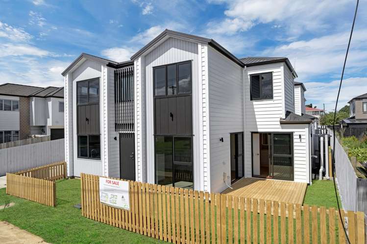 8A Gardiner Grove Mangere East_2