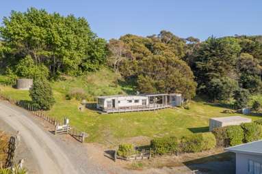 62A Pourerere Beach Road_3